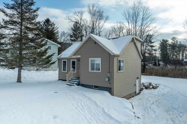 $309,000 | 130 Curtis Avenue, Rutland, VT 05701