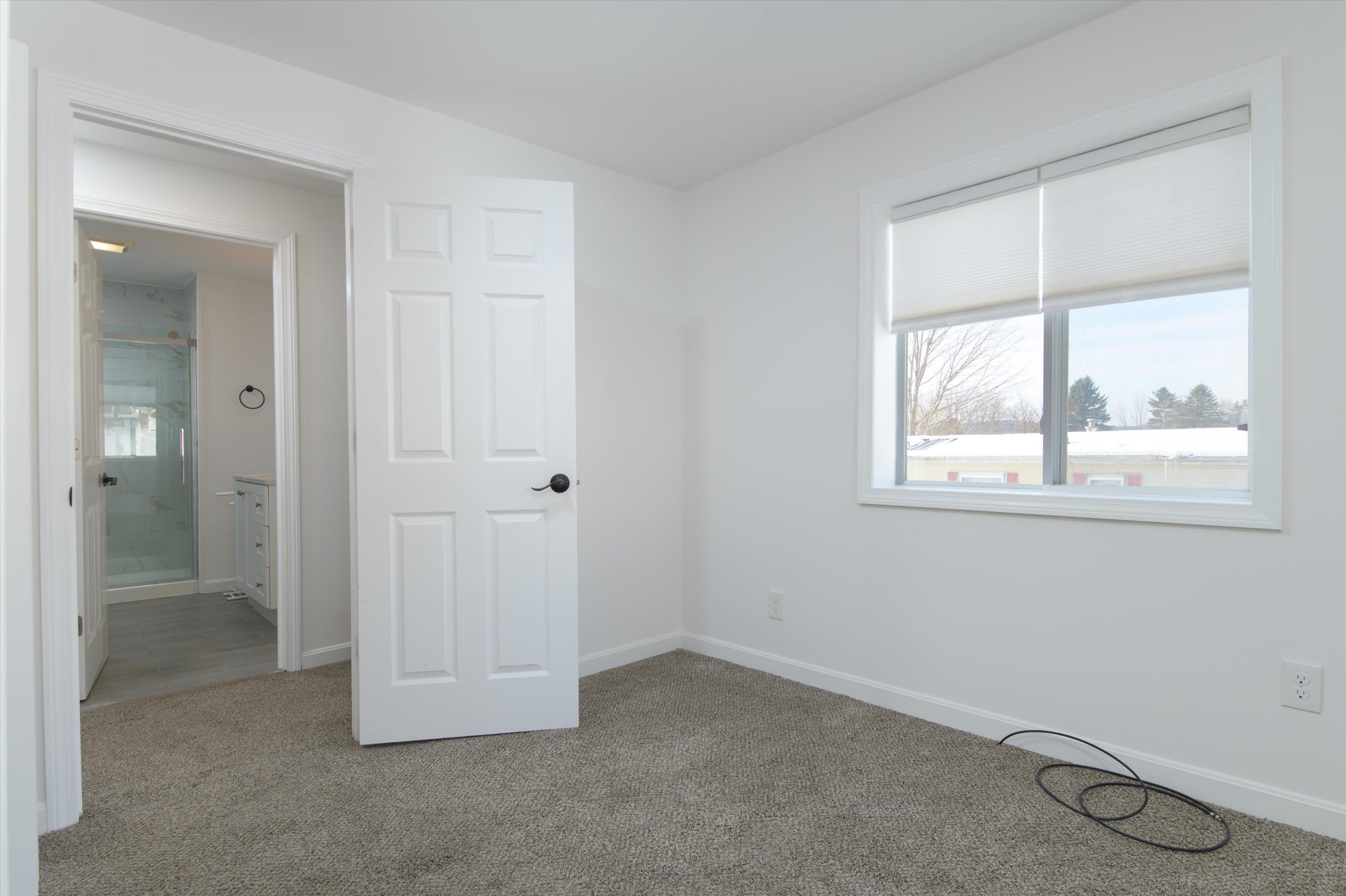 130 Curtis Avenue Rutland, VT 05701 - Photo 12 of 32