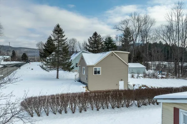 $309,000 | 130 Curtis Avenue, Rutland, VT 05701