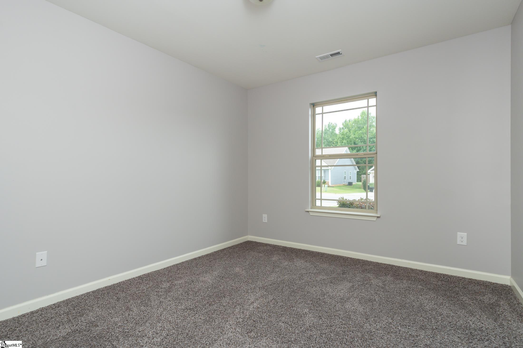 305 Catterick Way Fountain Inn, SC 29644 - Photo 13 of 31 Gallery Image 13