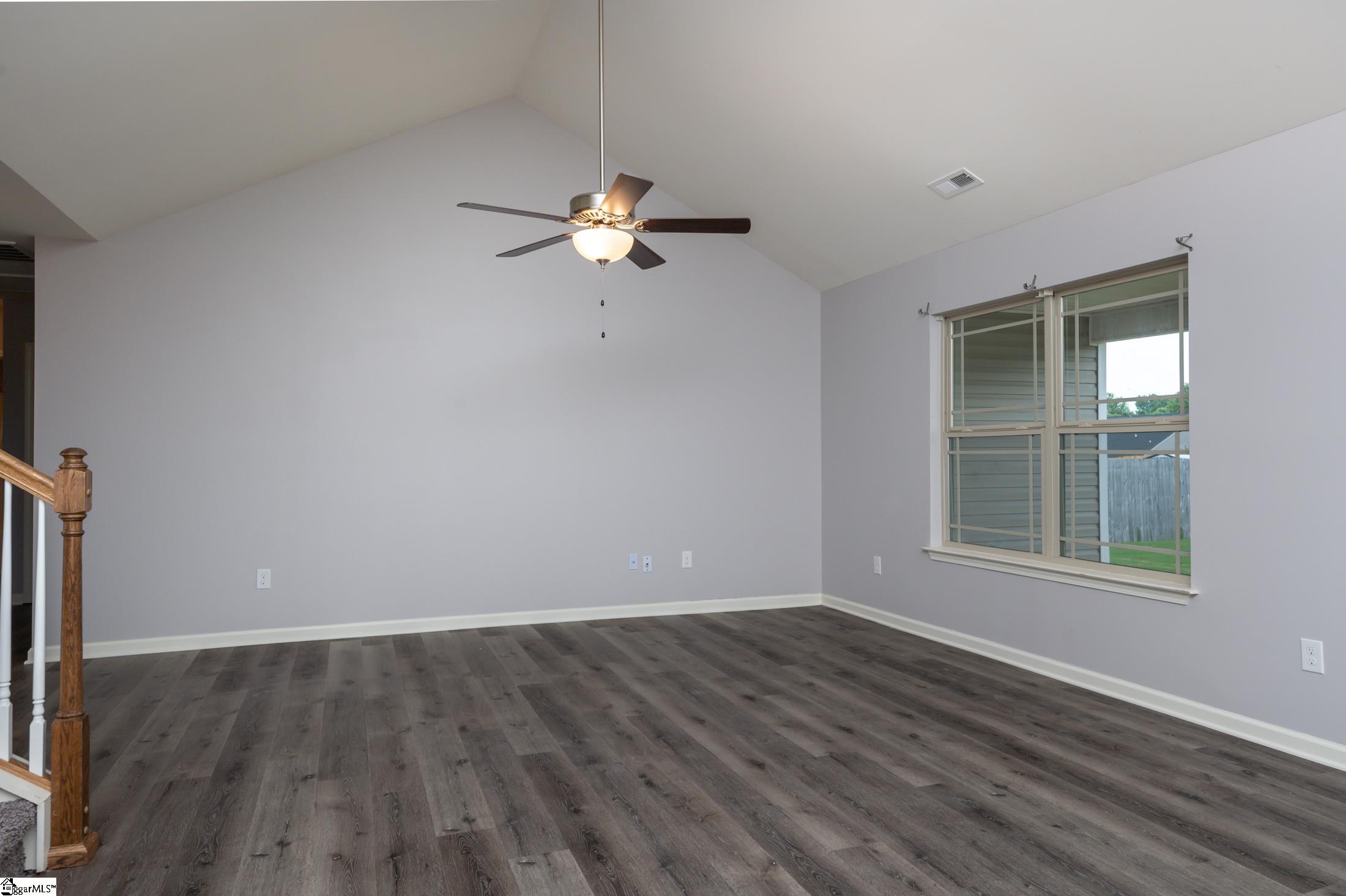 305 Catterick Way Fountain Inn, SC 29644 - Photo 10 of 31 Gallery Image 10
