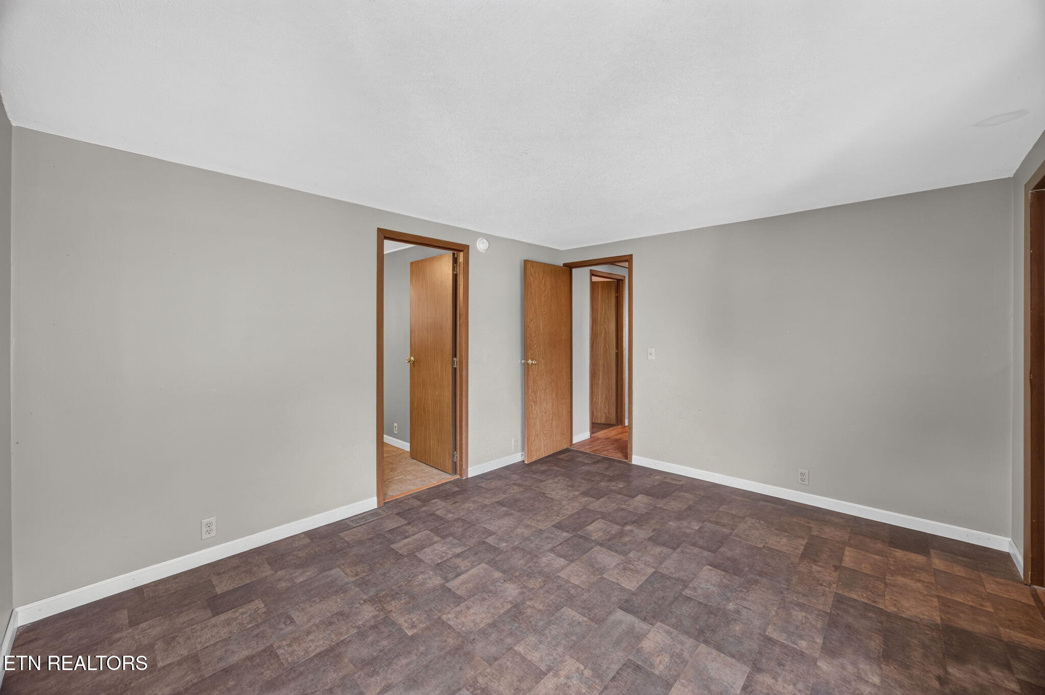 157 Baltusrol Road Crossville, TN 38558 - Photo 25 of 36 Door on Left leads to