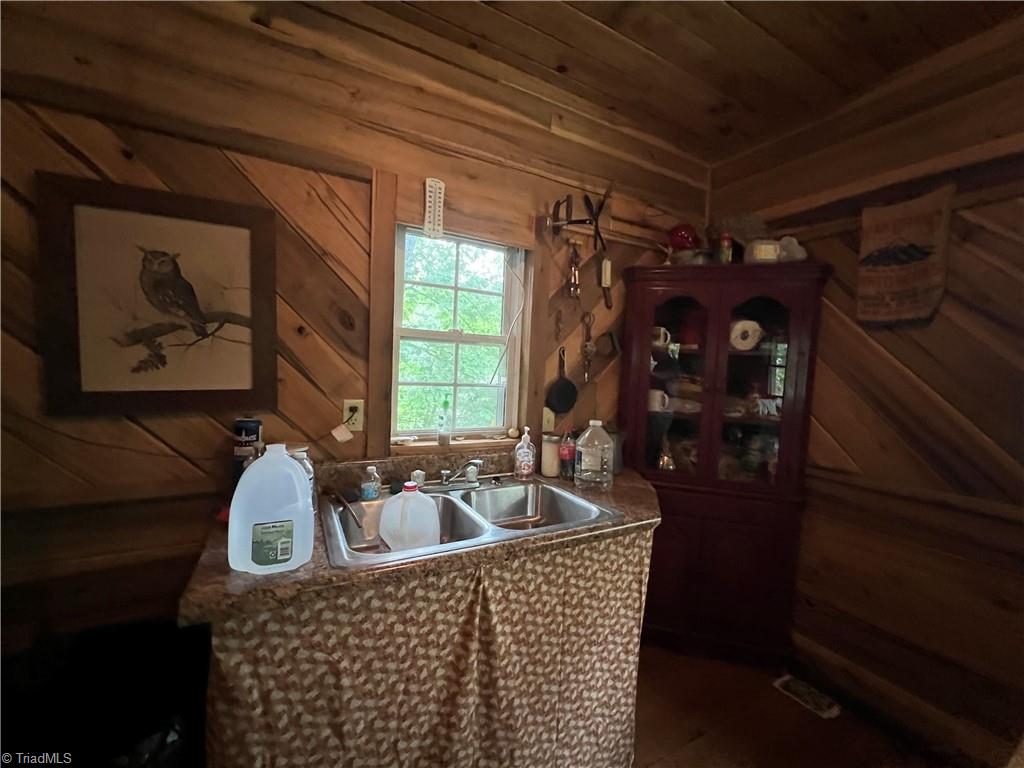 Tbd White Oak Road Purlear, NC 28665 - Photo 11 of 47 Gallery Image 11
