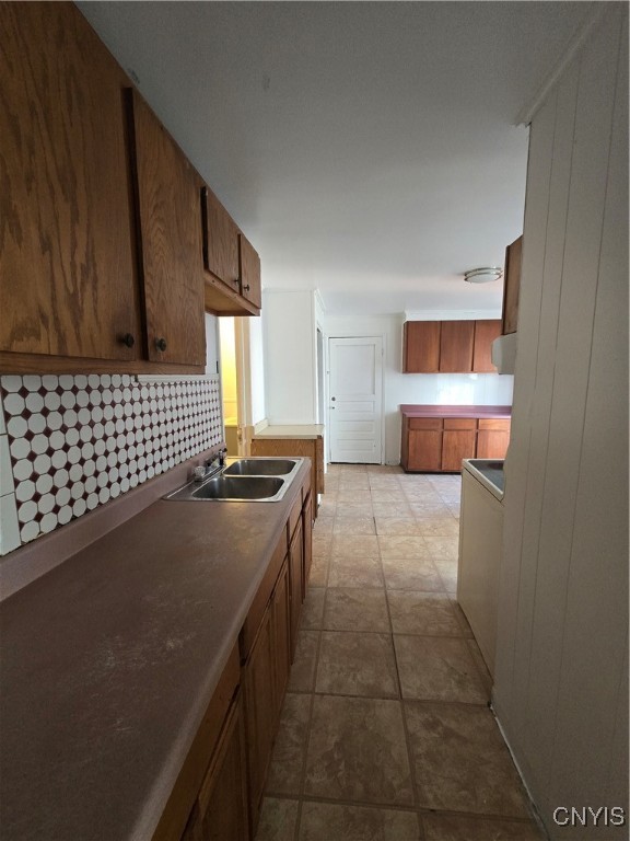 460 Shonnard Street Syracuse, NY 13204 - Photo 16 of 45