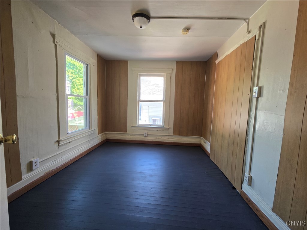 460 Shonnard Street Syracuse, NY 13204 - Photo 22 of 45