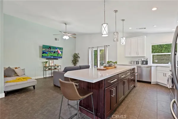 $3,225 | 80695 Columbia Avenue, Indio, CA 92201