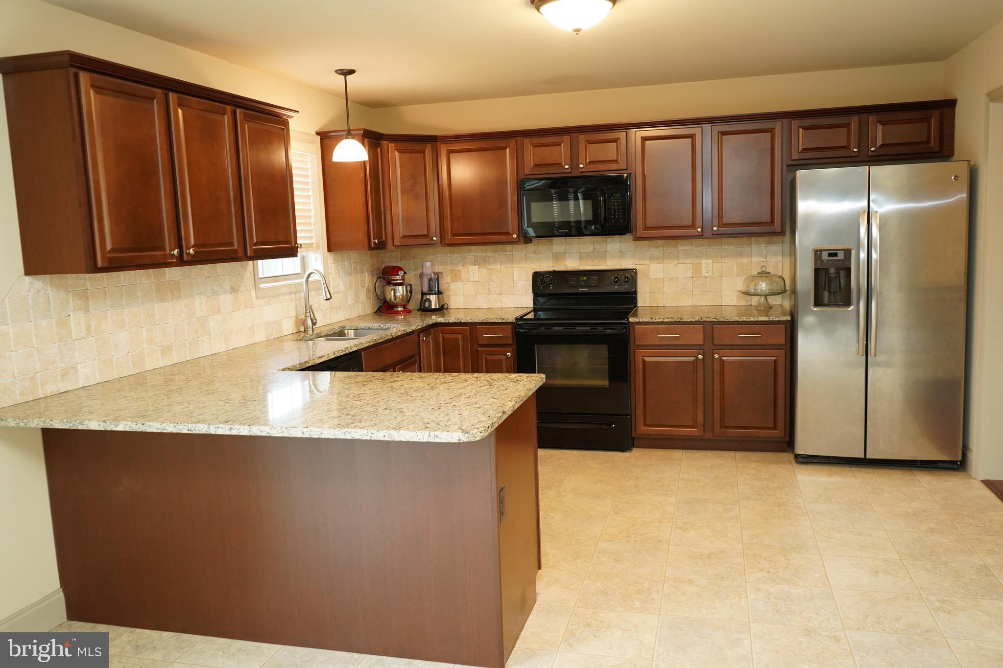 2465 Cornwall Road, Unit 130 Chambersburg, PA 17202 - Photo 12 of 34 Gallery Image 12