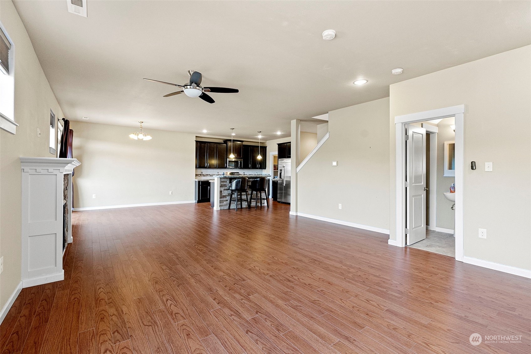 561 East Soderberg Road Allyn, WA 98524 - Photo 8 of 40 Gallery Image 8