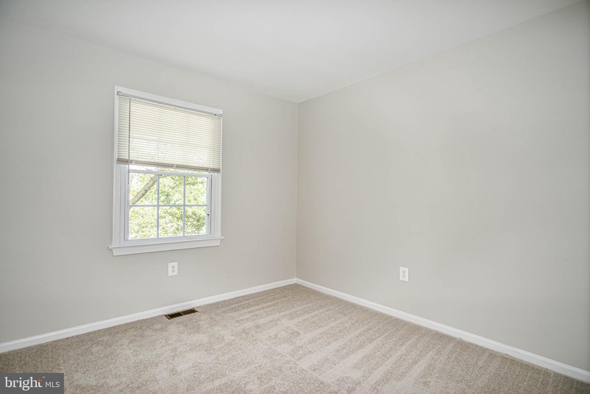 8007 Edinburgh Drive Springfield, VA 22153 - Photo 19 of 40