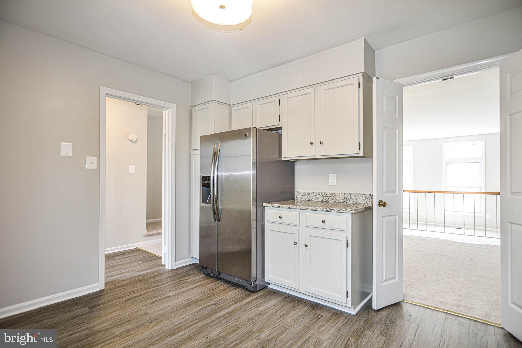 8007 Edinburgh Drive Springfield, VA 22153 - Photo 5 of 40