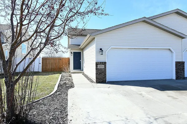 $289,000 | 4254 39 1/2 Avenue South, Fargo, ND 58104