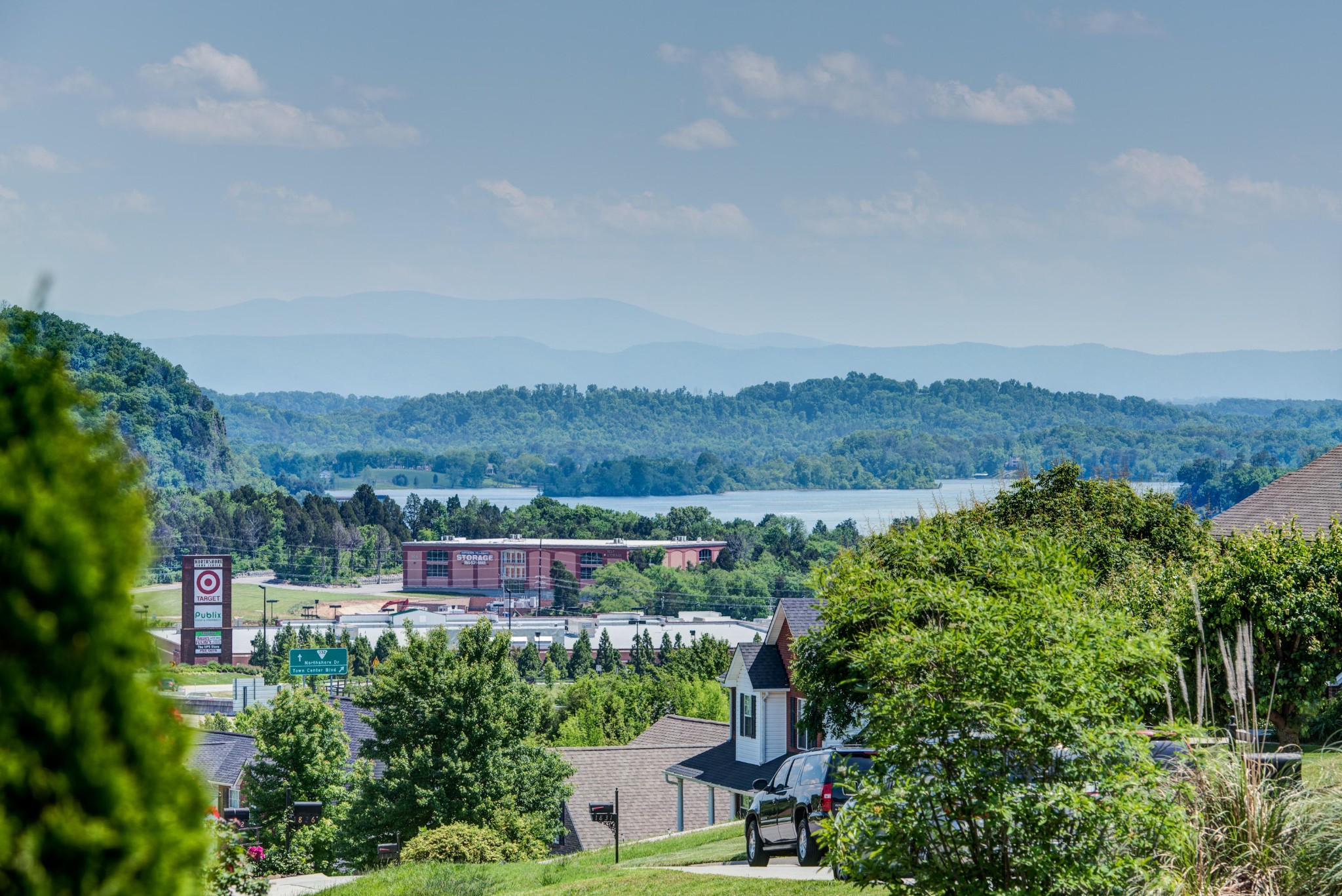 1808 Falling Waters Road Knoxville, TN 37922 - Photo 33 of 34 Gallery Image 33