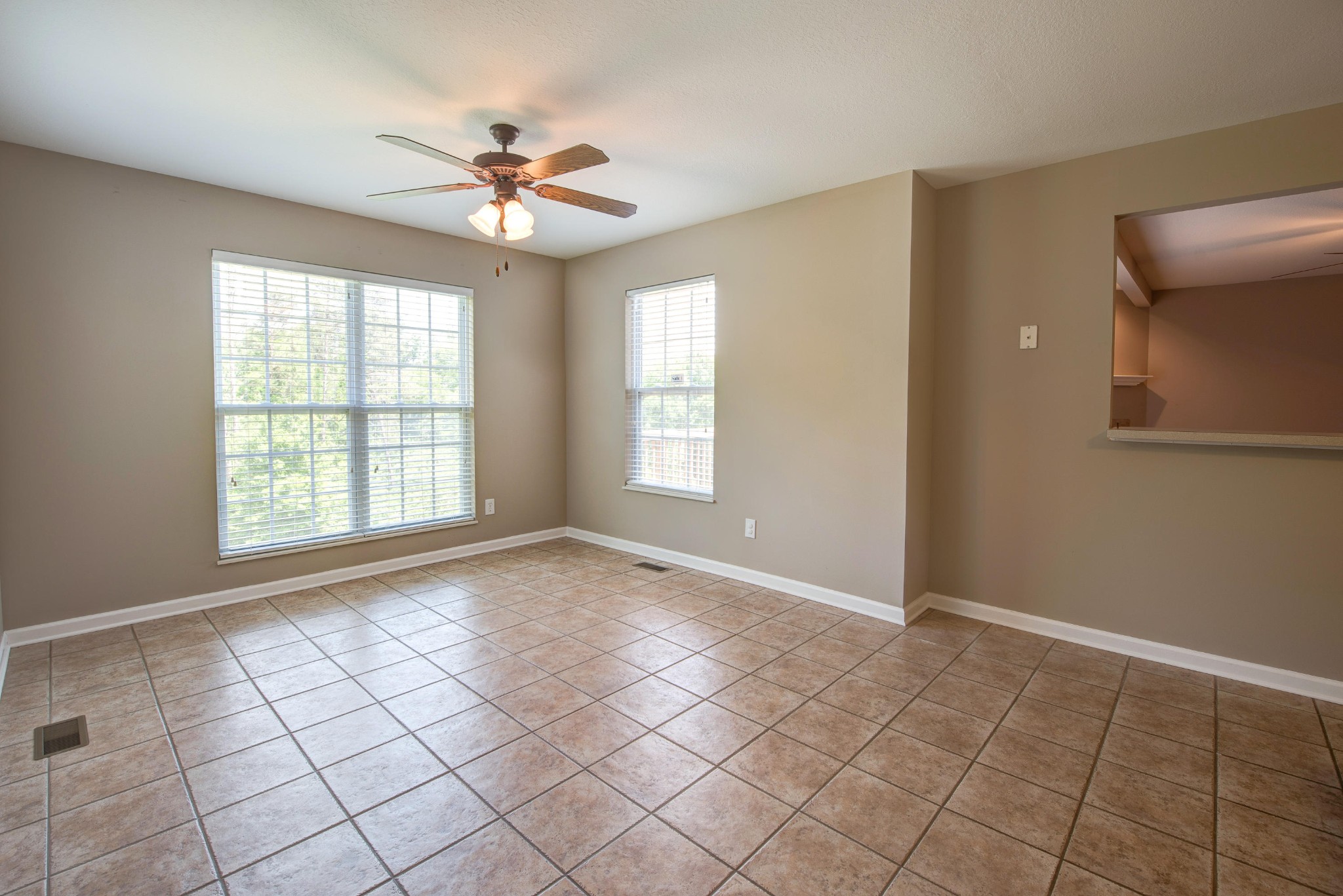 1808 Falling Waters Road Knoxville, TN 37922 - Photo 8 of 34 Gallery Image 8