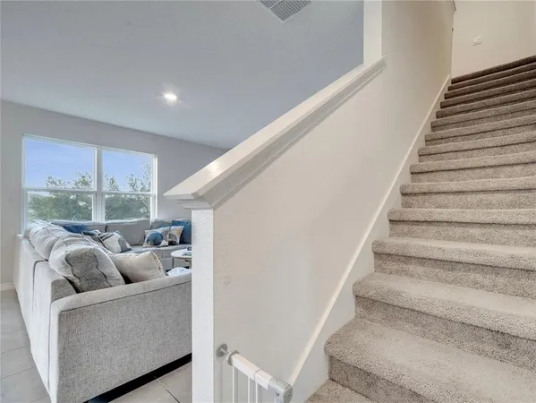 $2,550 | 417 Noble Avenue, Davenport, FL 33837