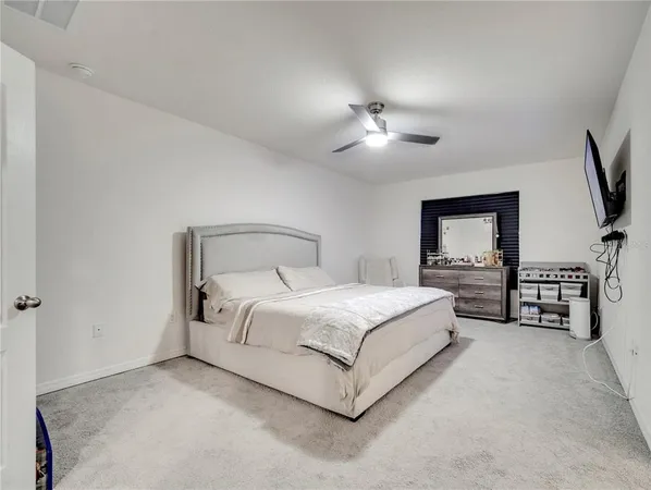 $2,550 | 417 Noble Avenue, Davenport, FL 33837