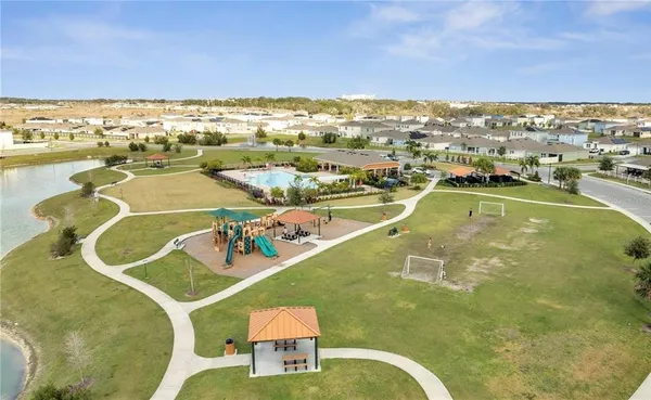 $2,550 | 417 Noble Avenue, Davenport, FL 33837