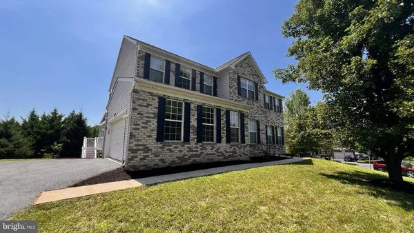 $949,900 | 18305 Bubbling Spring Terrace, Boyds, MD 20841