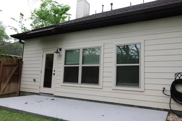 $2,850 | 150 Harbour Town Circle, Montgomery, TX 77356