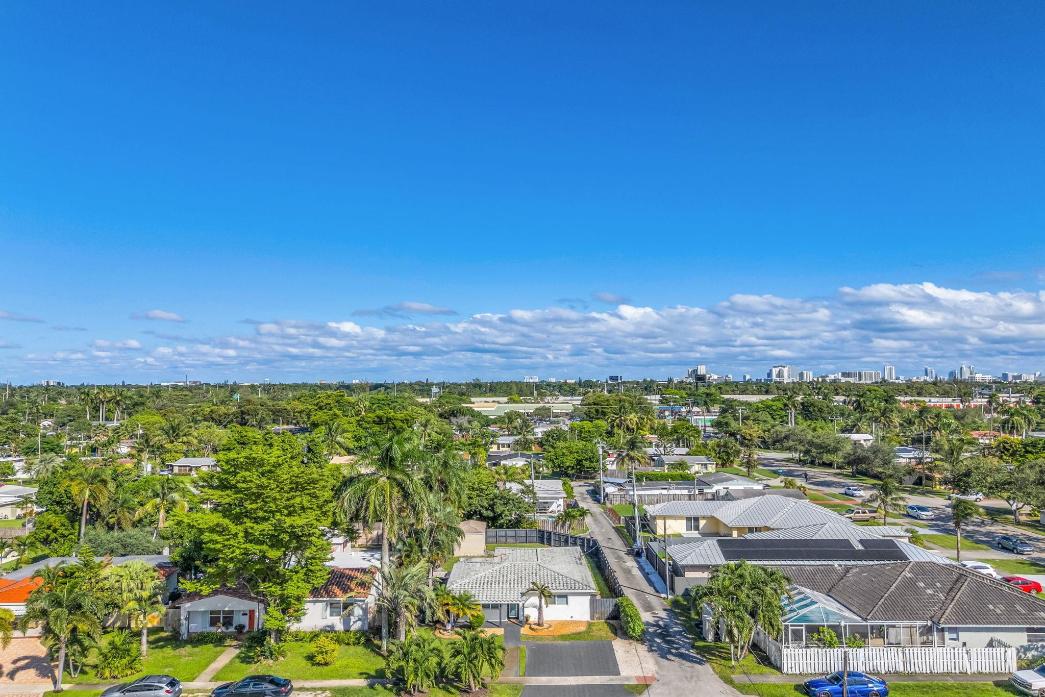 915 North 31st Road Hollywood, FL 33021 - Photo 42 of 45 Photo 42