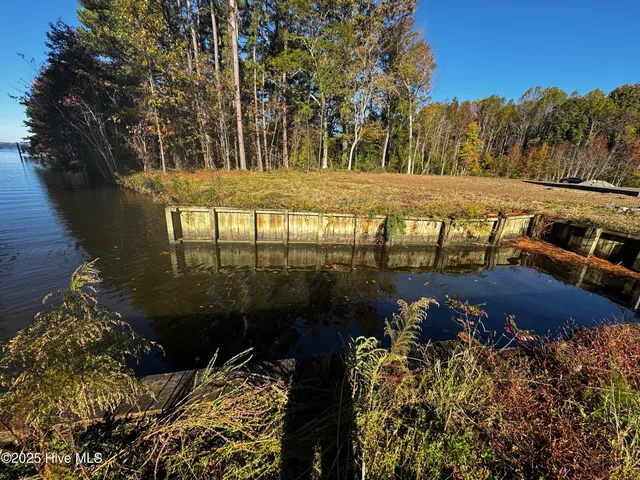 $750,000 | 115 Cooks Landing Road, Camden, NC 27921