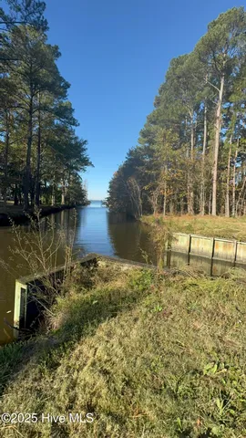 $750,000 | 115 Cooks Landing Road, Camden, NC 27921