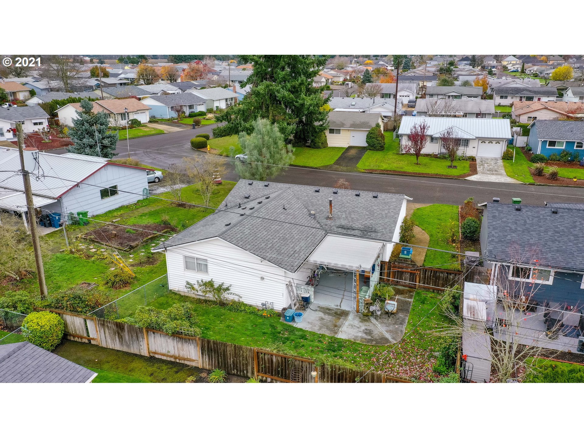 2085 Sallal Road Woodburn, OR 97071 - Photo 22 of 26 Gallery Image 22