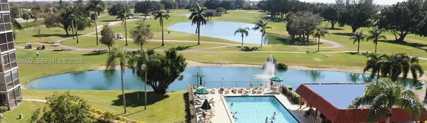 $2,000 | 9423 South Hollybrook Lake Drive, Unit 203, Pembroke Pines, FL 33025