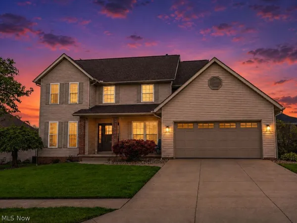 $414,900 | 1319 Parkdale Drive, Dover, OH 44622