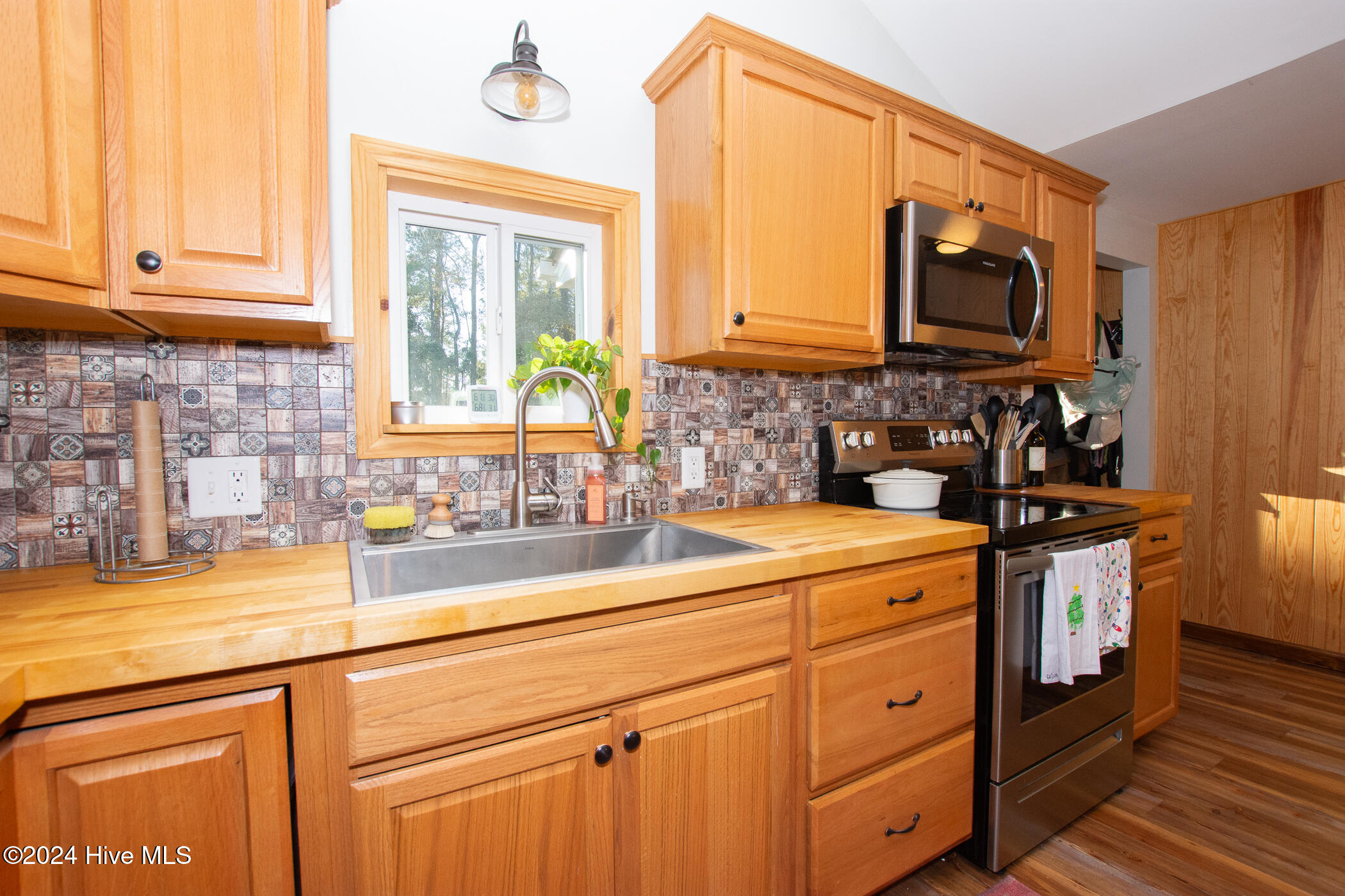 166 Verona Road Jacksonville, NC 28540 - Photo 19 of 52 Kitchen