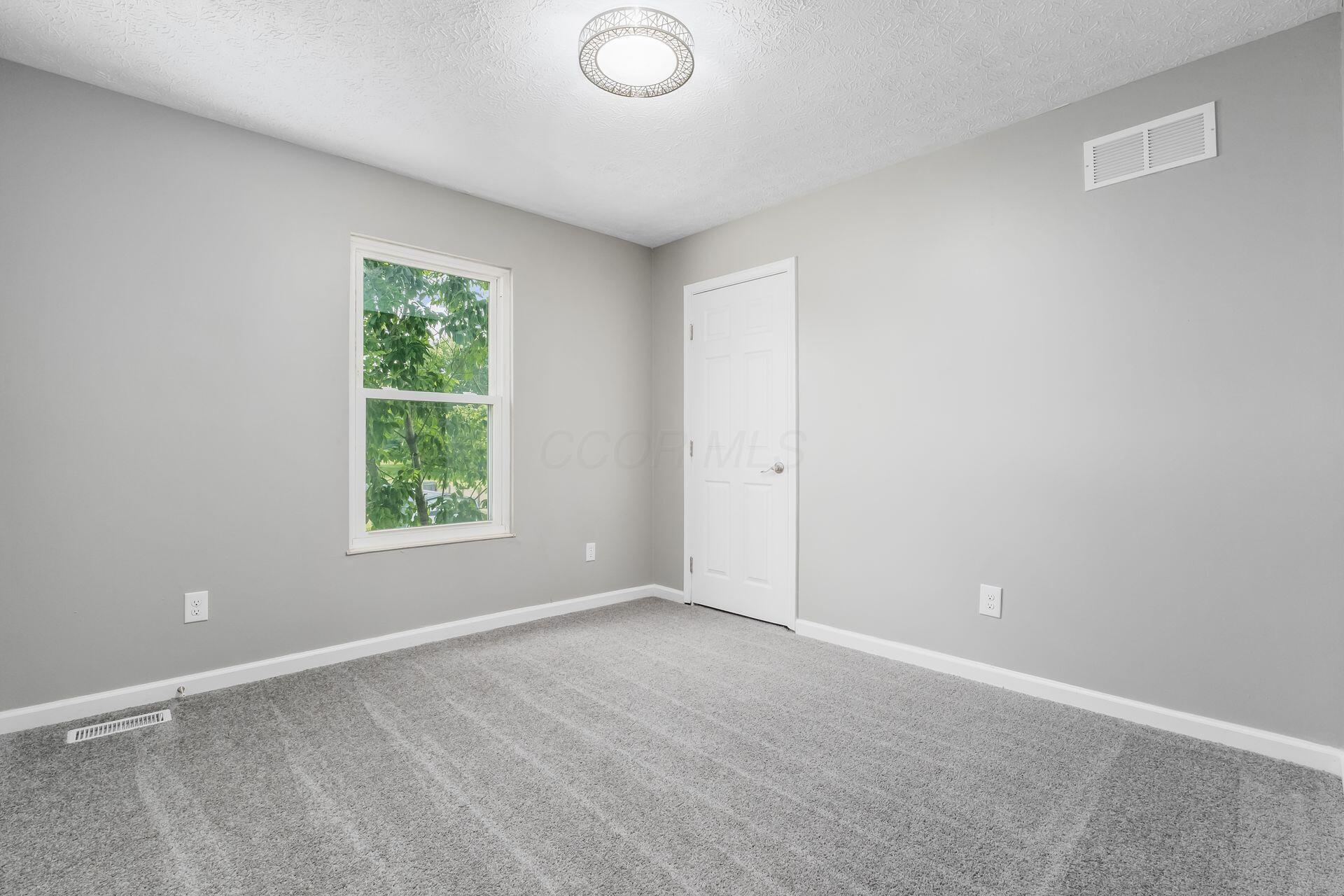 73 Jefferson Ridge Drive Pataskala, OH 43062 - Photo 27 of 34