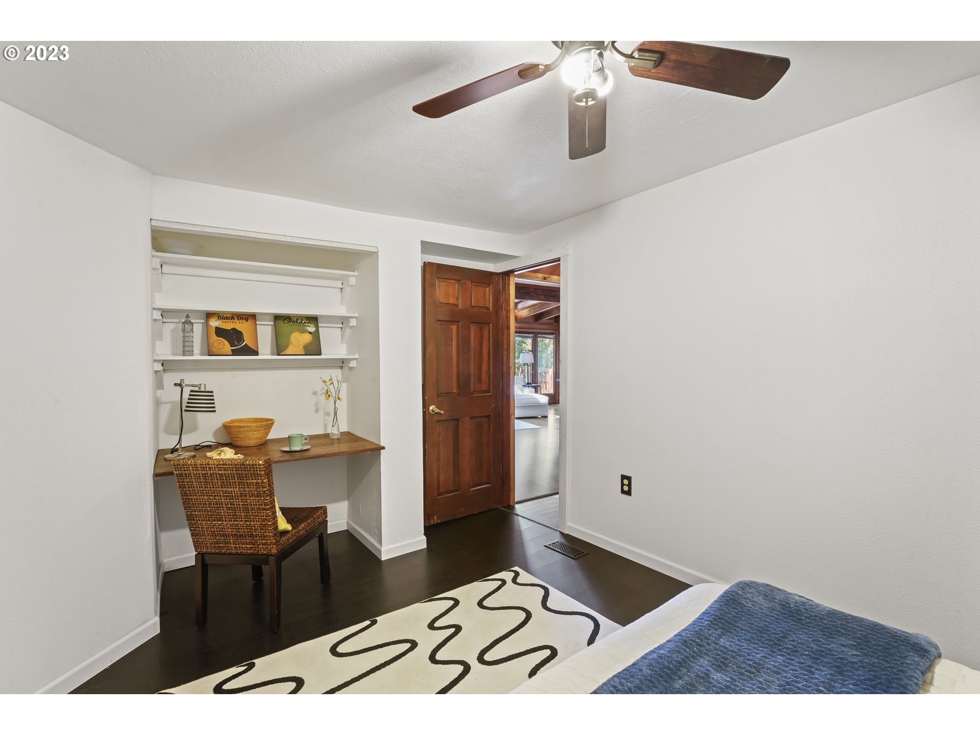 89136 Conrad Road Veneta, OR 97487 - Photo 15 of 43 Bedroom