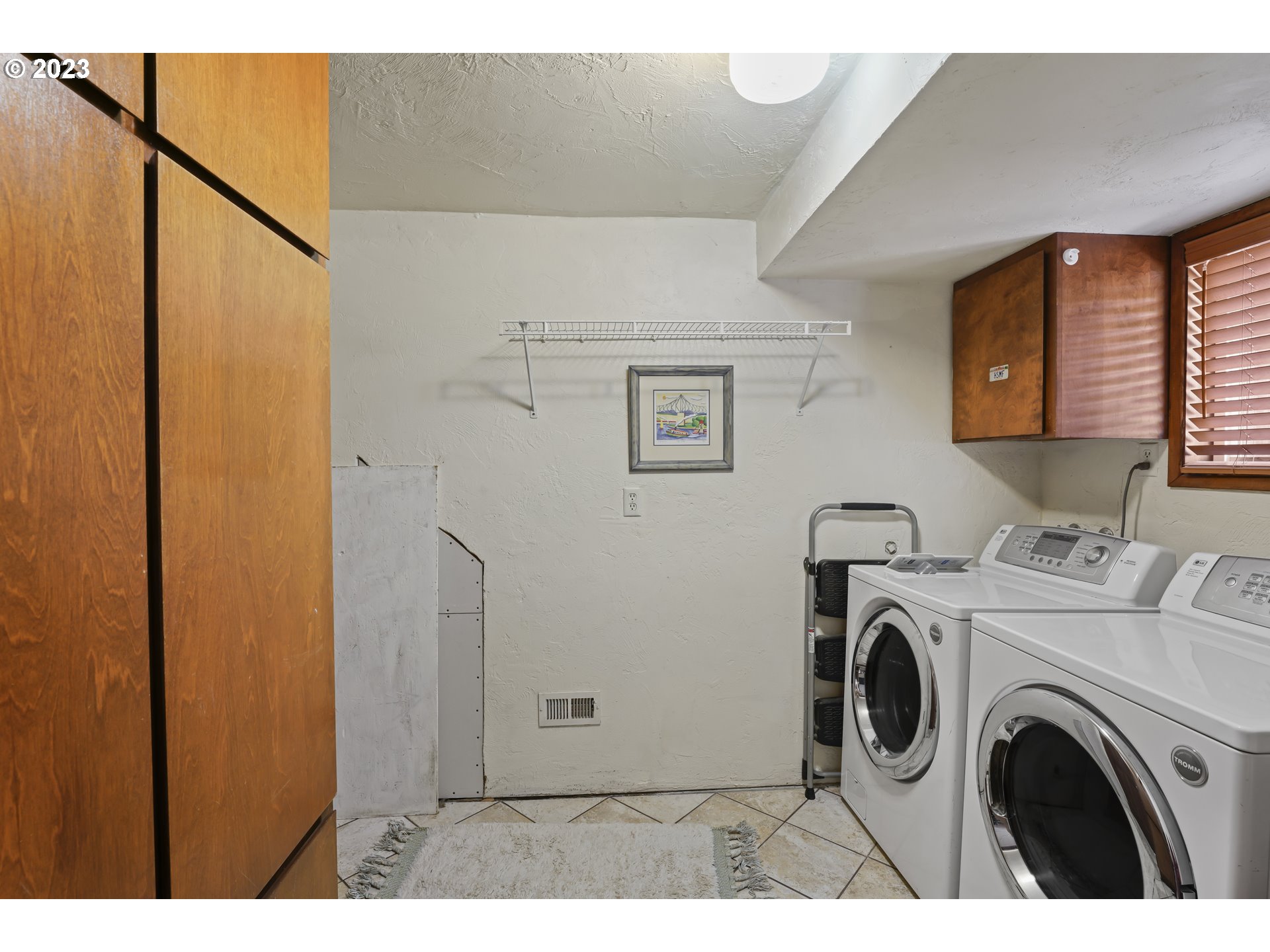 89136 Conrad Road Veneta, OR 97487 - Photo 20 of 43 Laundry