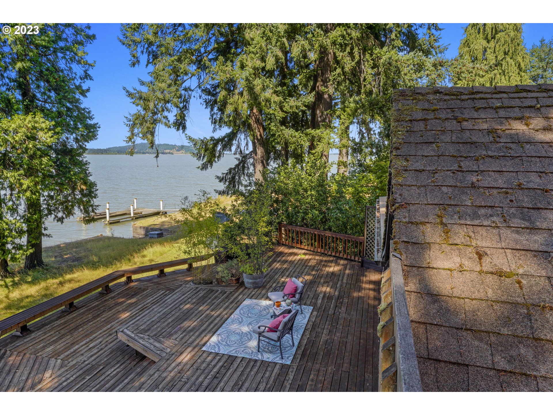 89136 Conrad Road Veneta, OR 97487 - Photo 31 of 43 Deck