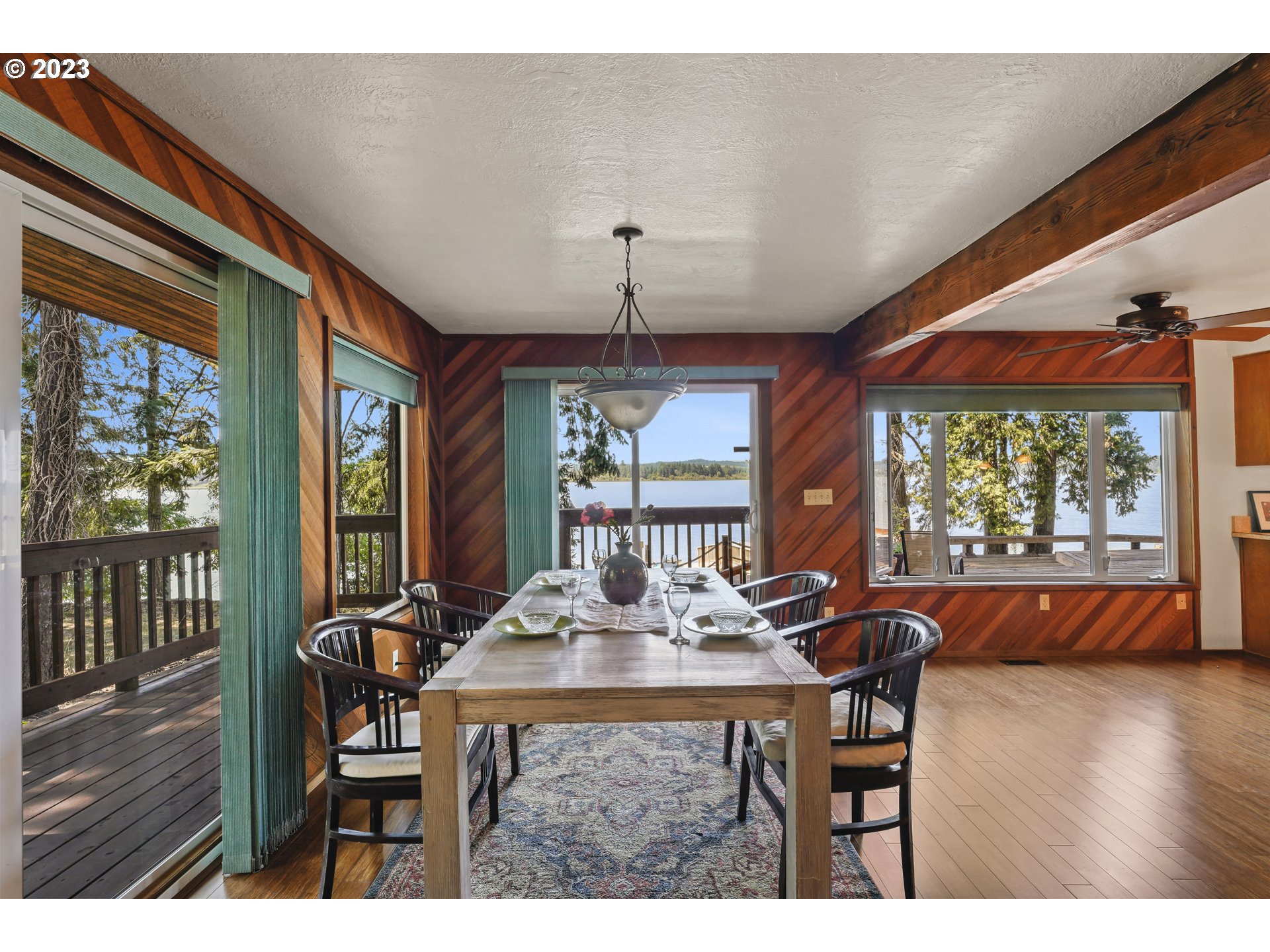 89136 Conrad Road Veneta, OR 97487 - Photo 7 of 43 Dining Area