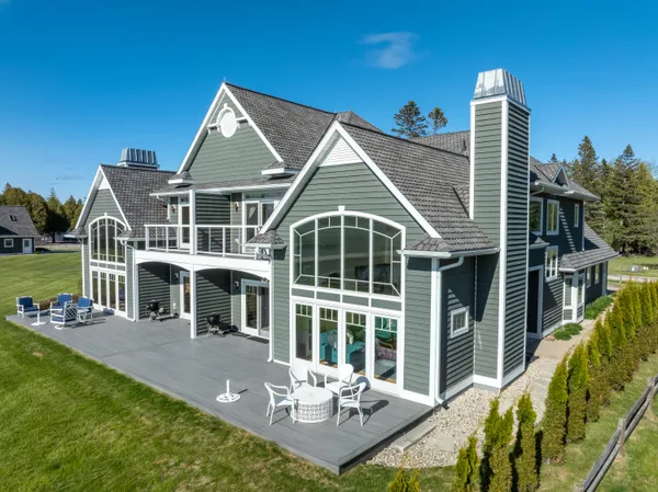 $1,149,000 | 8111 Harbor Lane, Unit 101, Baileys Harbor, WI 54202