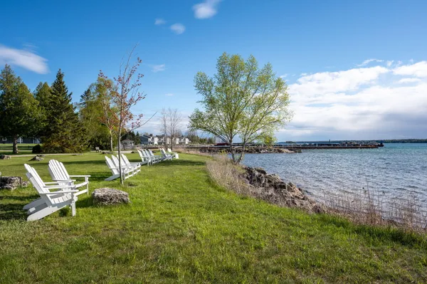 $1,149,000 | 8111 Harbor Lane, Unit 101, Baileys Harbor, WI 54202