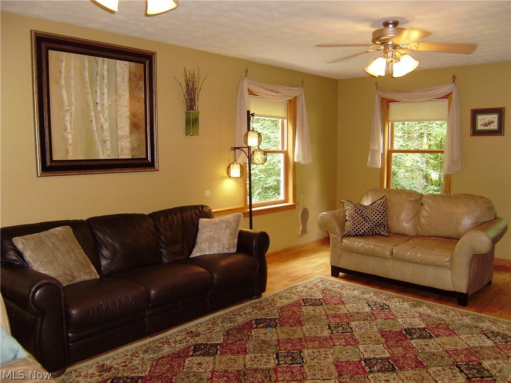 550 Killinger Road Clinton, OH 44216 - Photo 8 of 29 550 Killinger Rd Clinton OH 44216 Family Room