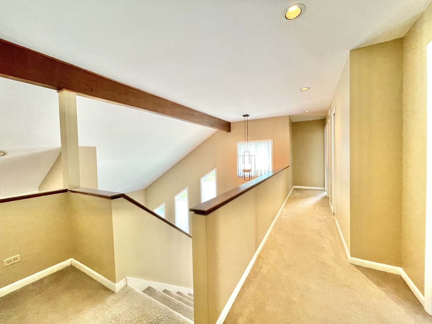 2250 Lakeside Drive Aurora, IL 60504 - Photo 24 of 26 a view of a hallway with painted walls