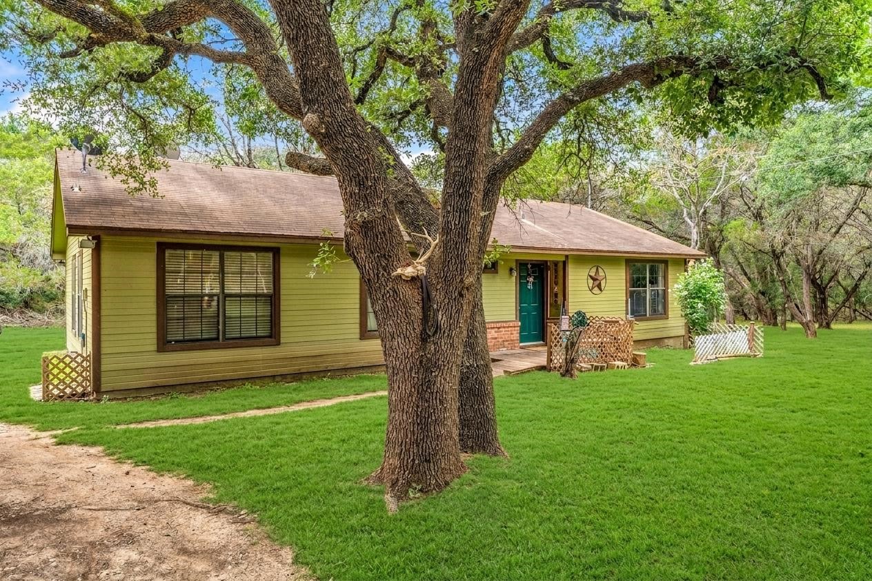 177 Highline Road Valley Mills, TX 76689 - Photo 3 of 23