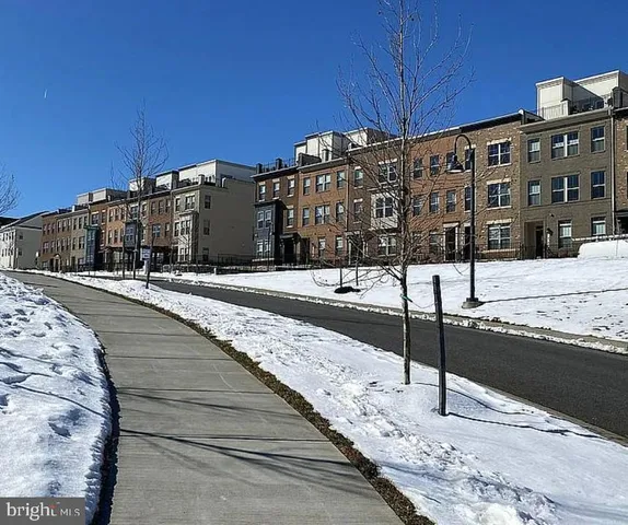 $4,450 | 14325 Potomac Heights Lane, Rockville, MD 20850