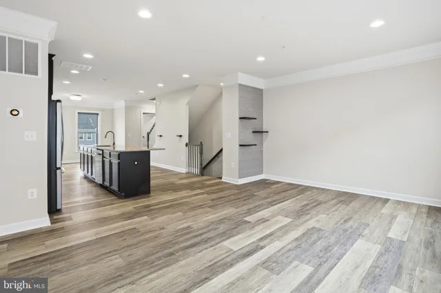 $4,150 | 14325 Potomac Heights Lane, Rockville, MD 20850