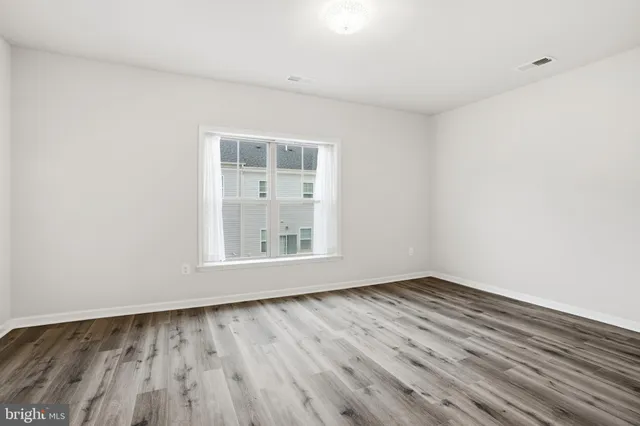 $4,150 | 14325 Potomac Heights Lane, Rockville, MD 20850