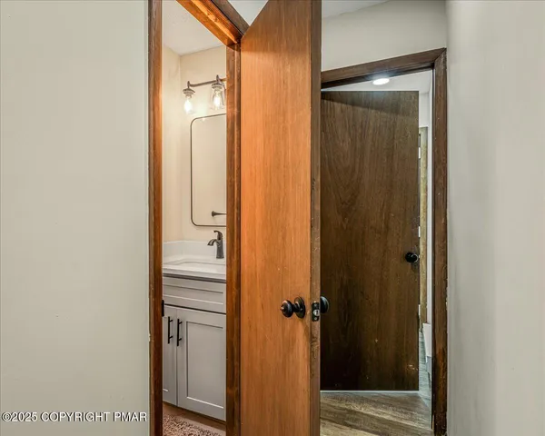 $459,000 | 1119 Kensington Drive, East Stroudsburg, PA 18301