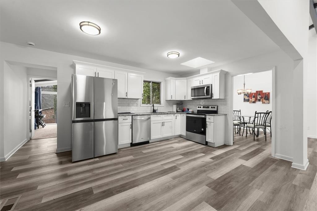 3145 Flat Shoals Road Atlanta, GA 30349 - Photo 4 of 34 Gallery Image 4