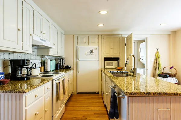 $699,000 | 48 Mechanic Street, Camden, ME 04843