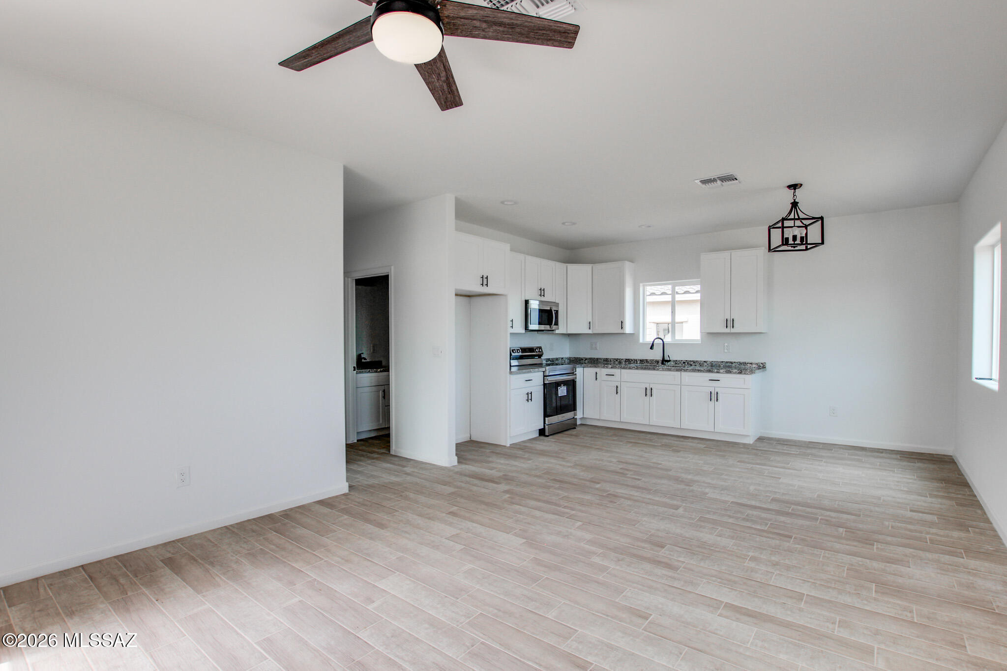 2350 West Diamond Street Tucson, AZ 85705 - Photo 5 of 50