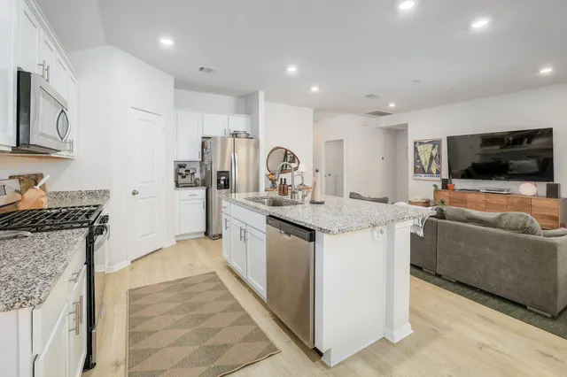 $2,200 | 2640 Indian Clover Trail, Leander, TX 78641