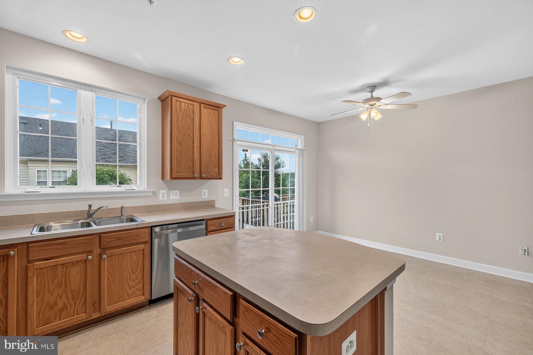 13013 St Clair Road Clarksburg, MD 20871 - Photo 11 of 29