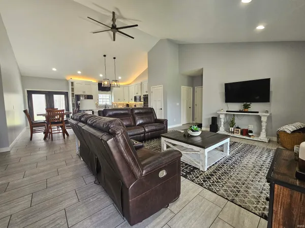 $499,000 | 8753 Lake Road, Jasonville, IN 47438