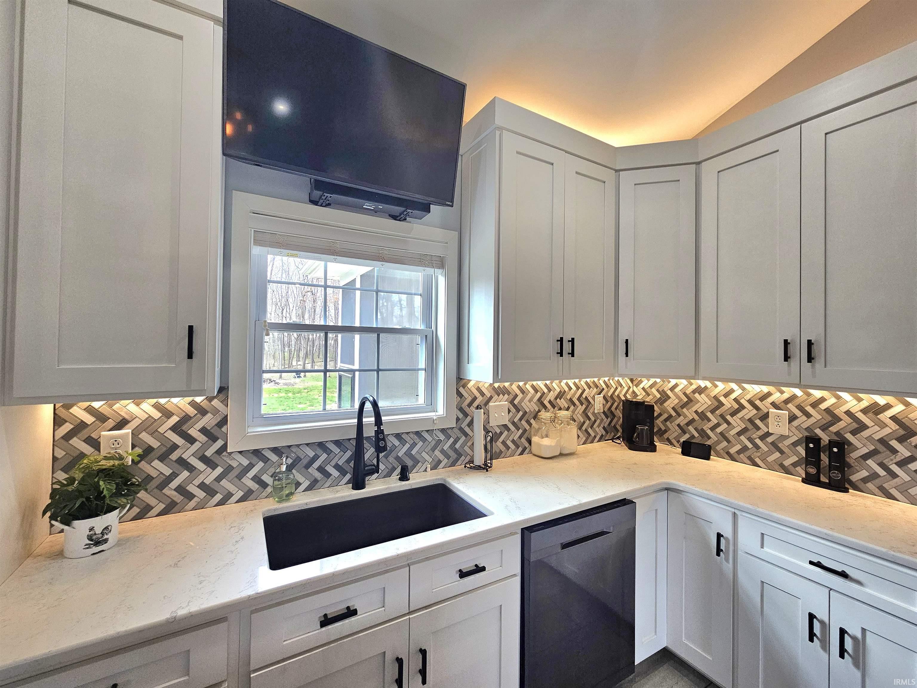 8753 Lake Road Jasonville, IN 47438 - Photo 6 of 28